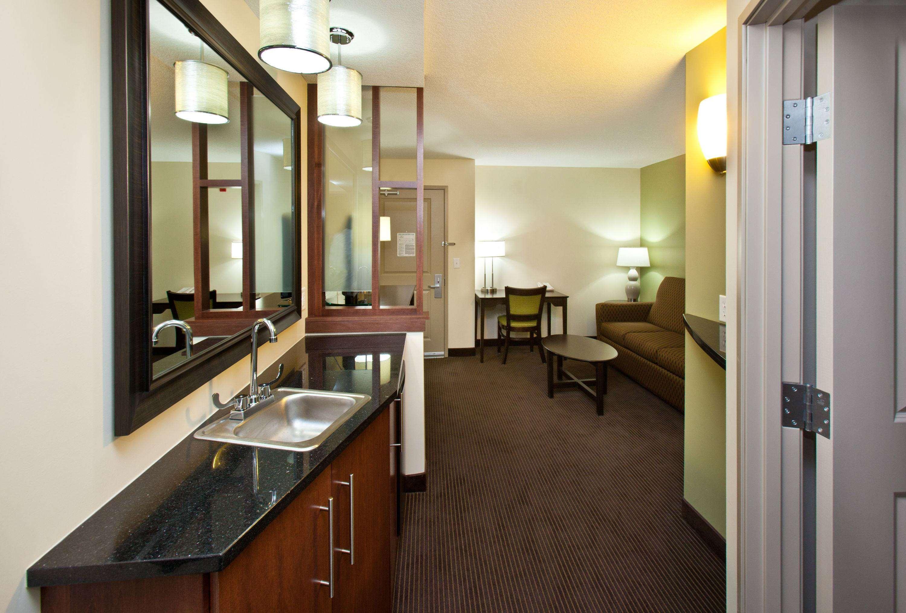 Americinn By Wyndham Fairfield Dış mekan fotoğraf