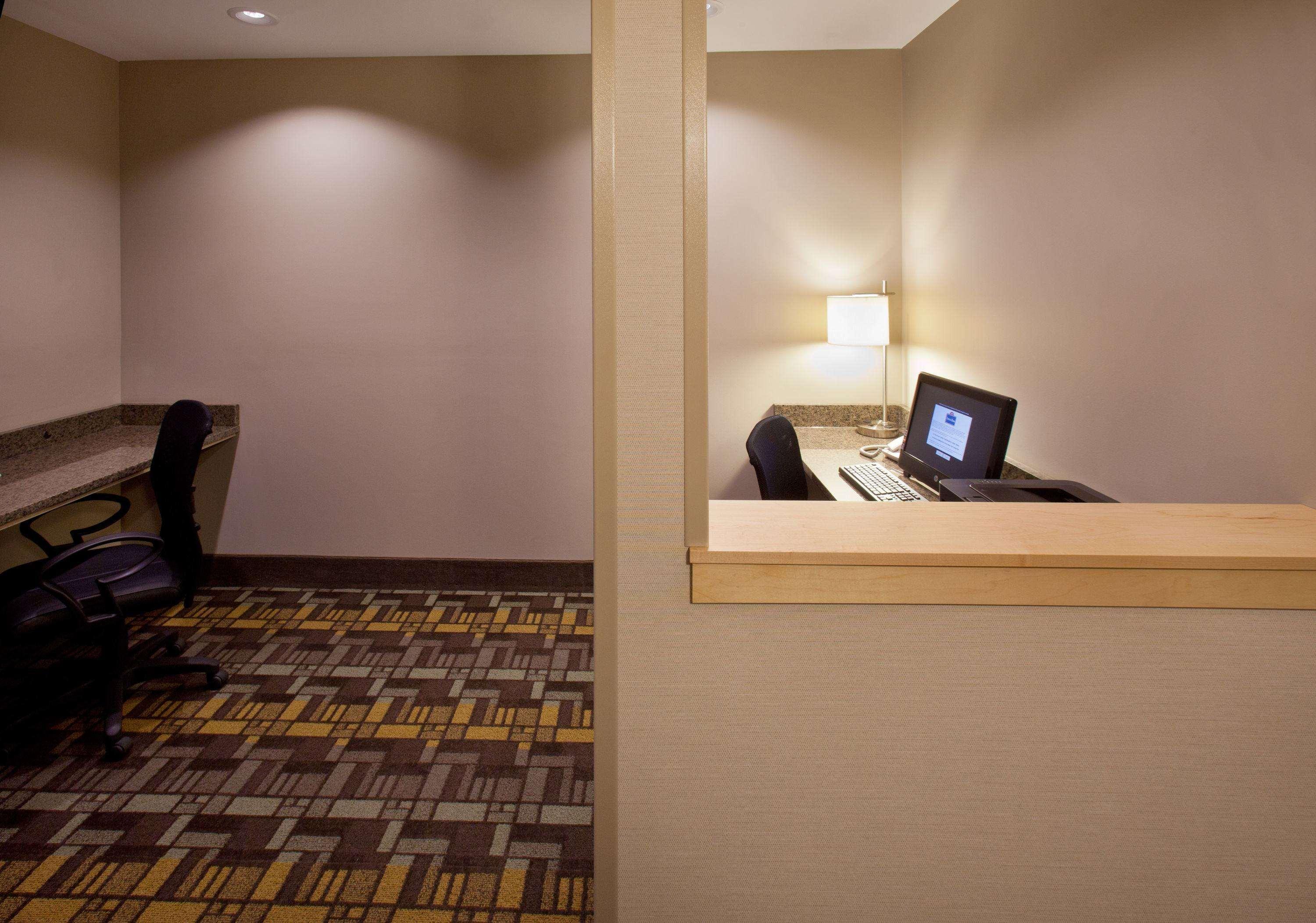 Americinn By Wyndham Fairfield Dış mekan fotoğraf
