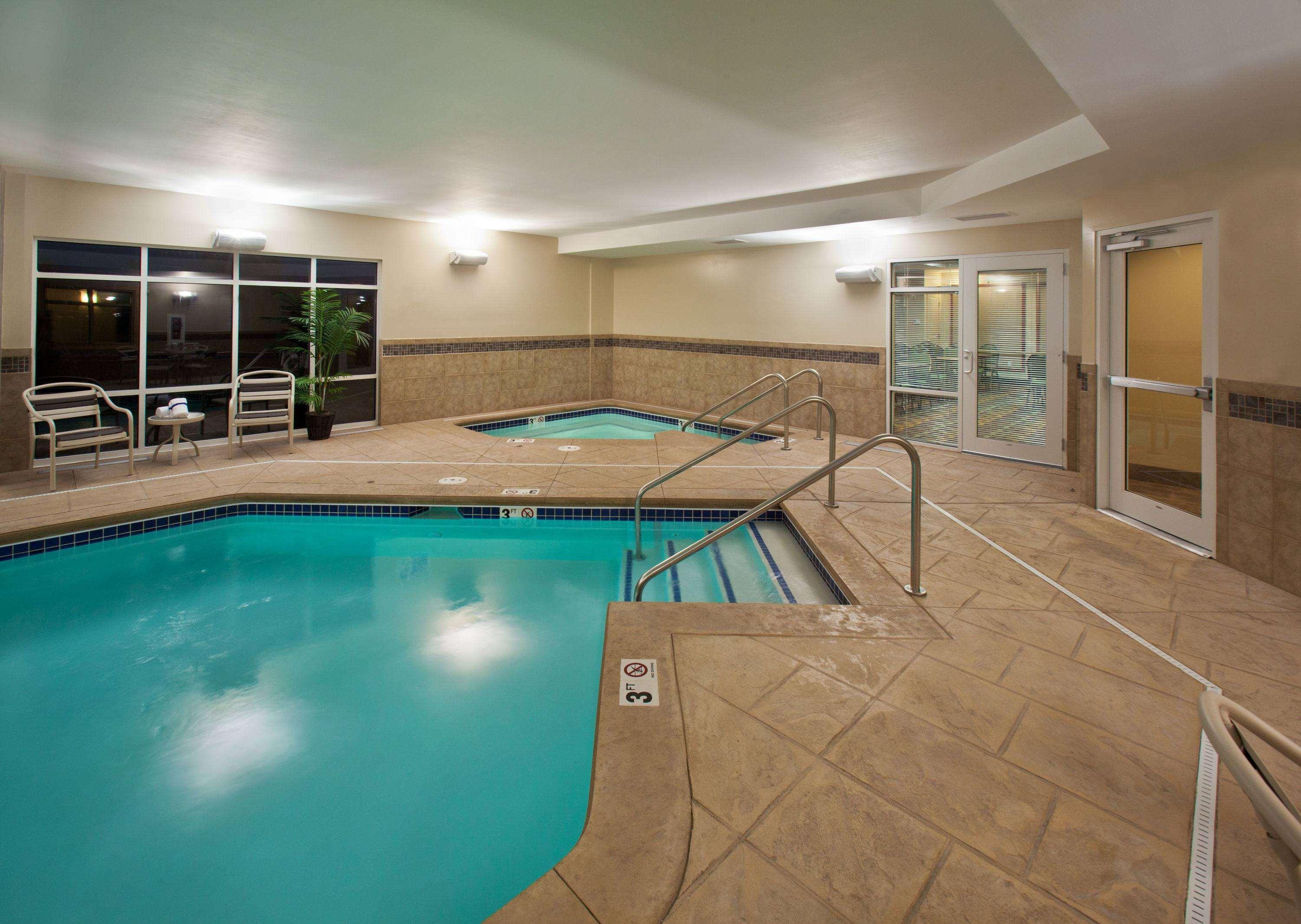 Americinn By Wyndham Fairfield Dış mekan fotoğraf