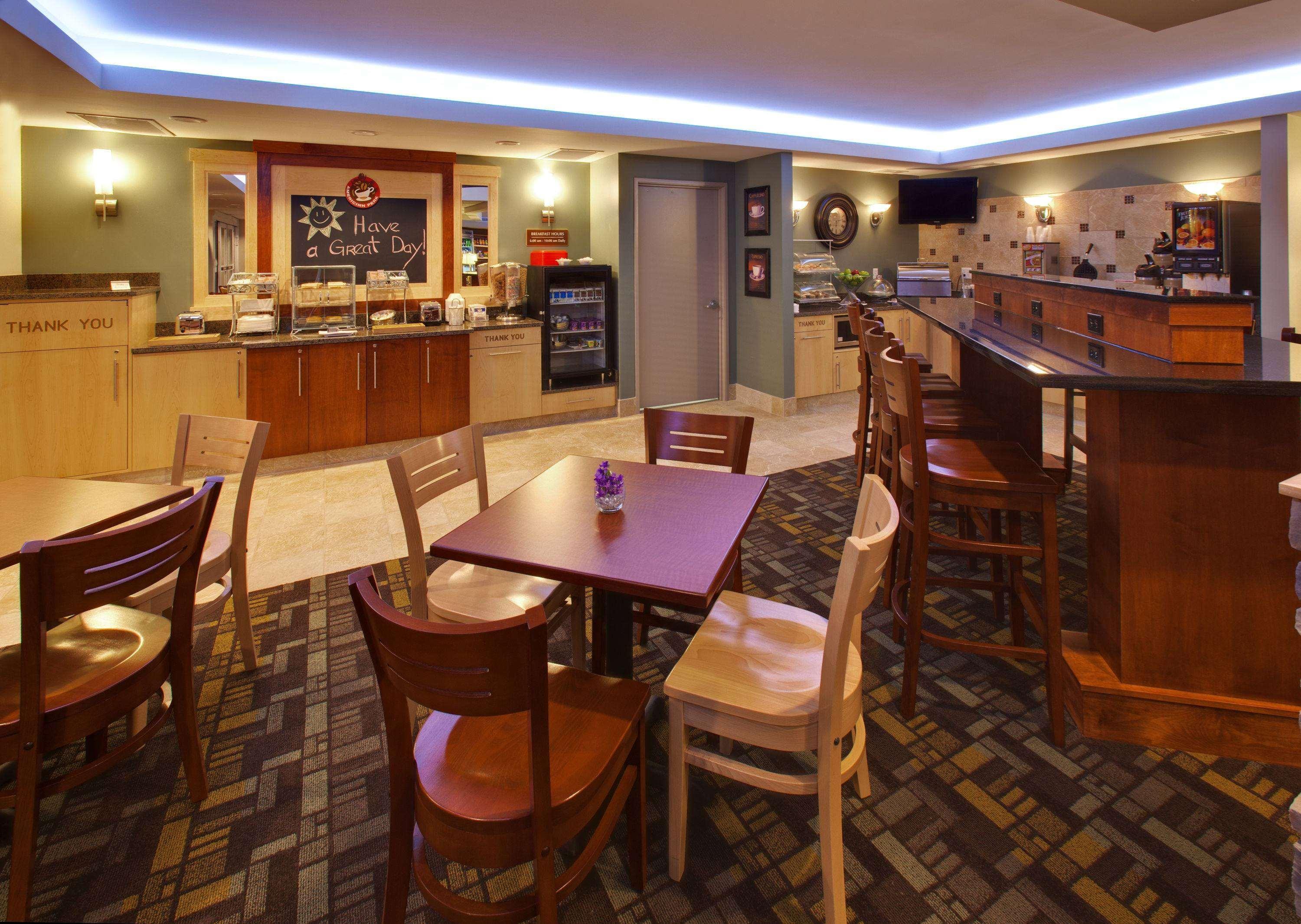 Americinn By Wyndham Fairfield Dış mekan fotoğraf