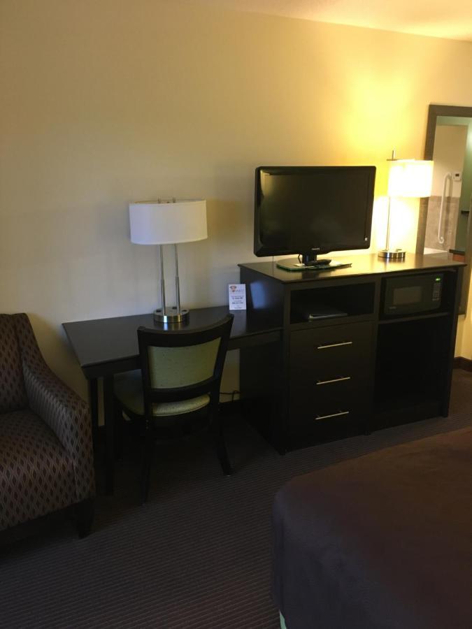 Americinn By Wyndham Fairfield Dış mekan fotoğraf