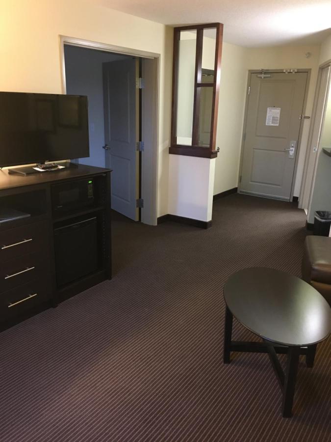Americinn By Wyndham Fairfield Dış mekan fotoğraf