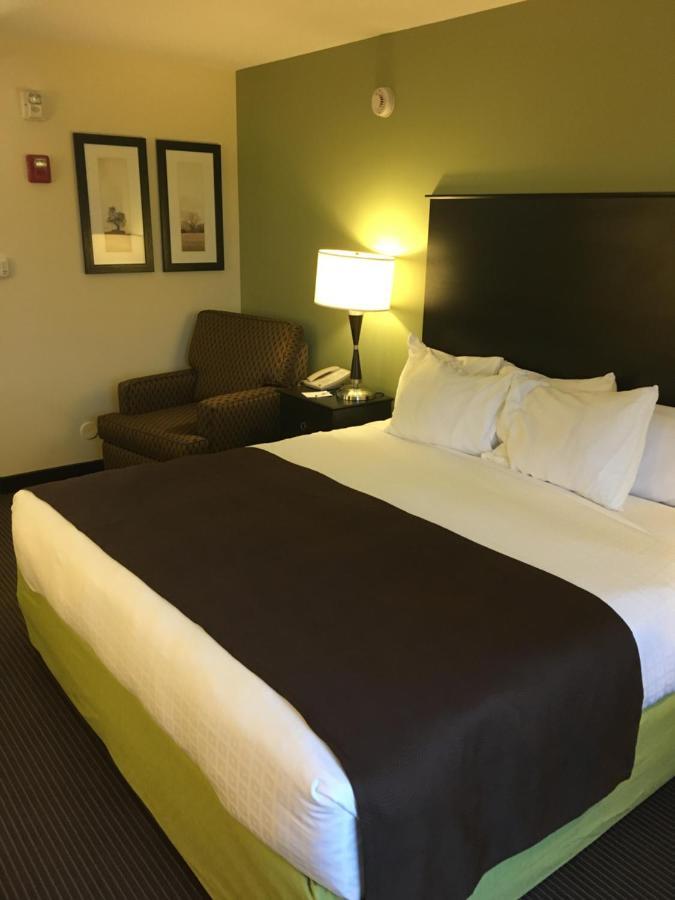 Americinn By Wyndham Fairfield Dış mekan fotoğraf